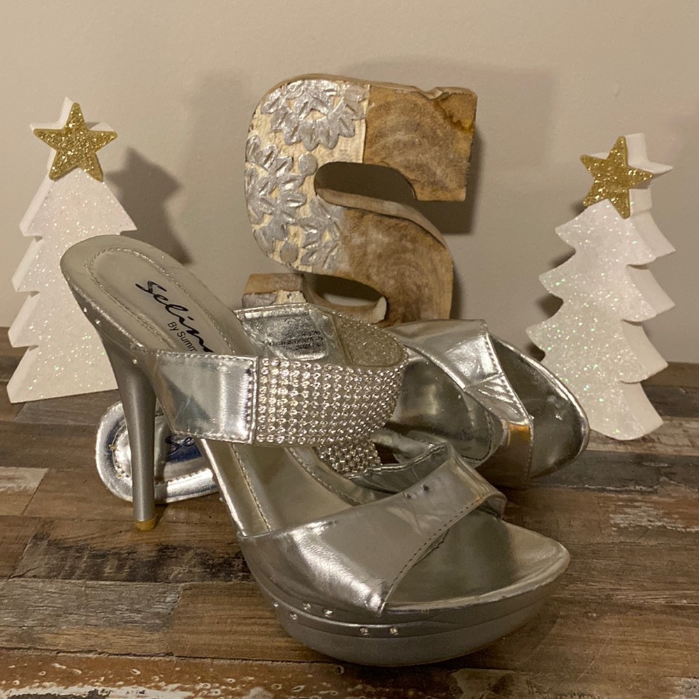 Silver Rhinestone Heels Women’s Size 8